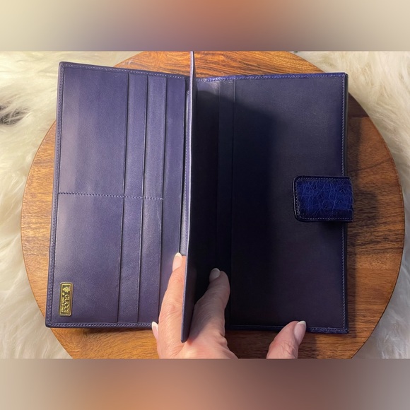 GUCCI Navy Blue & Royal Ostrich Leather Wallet w/Box - Picture 6 of 11